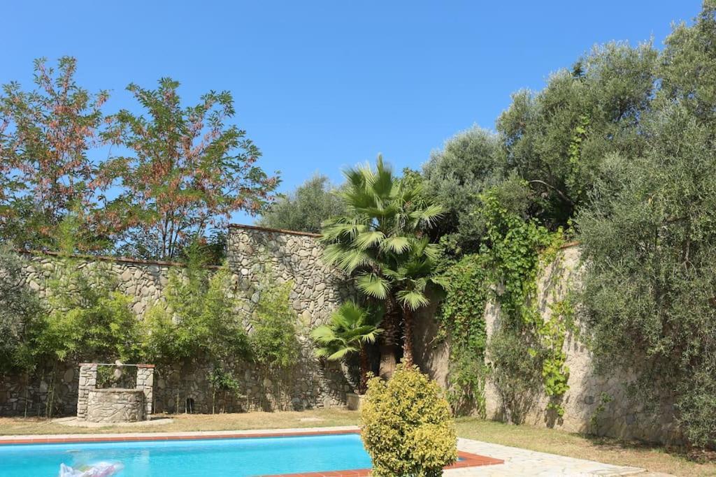 Private Hillside Villa Near Teg Full Privacy Tiranë Luaran gambar